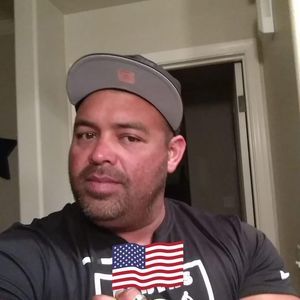 Meet your Posher, Luis